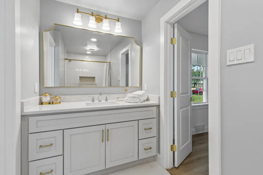 11864 Cold Harbor Lane Dallas, TX 75244