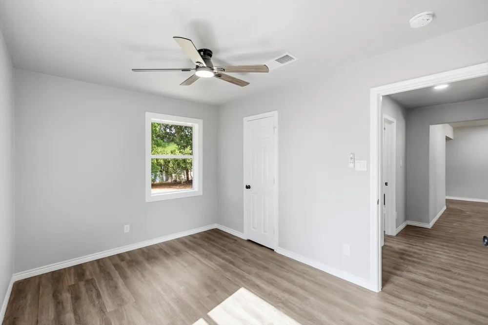 214 E Evans Street Pilot Point, TX 76258