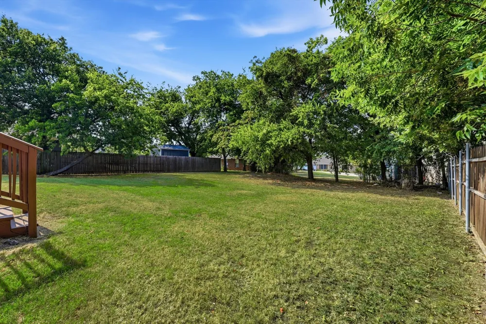 214 E Evans Street Pilot Point, TX 76258