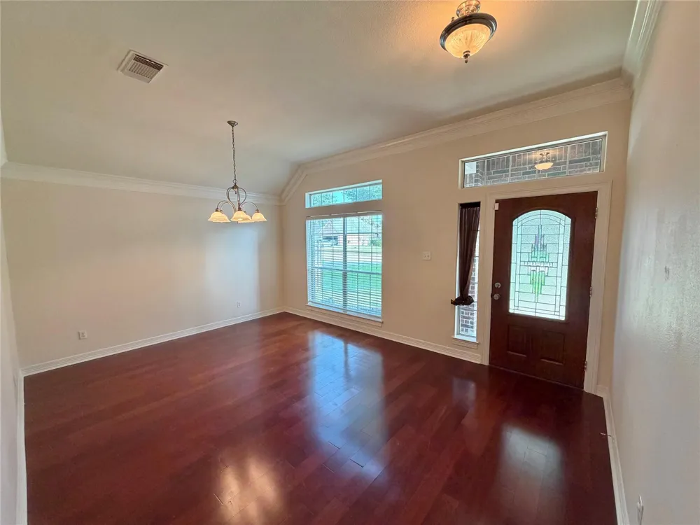 155 Indian Warrior Trail Lake Jackson, TX 77566