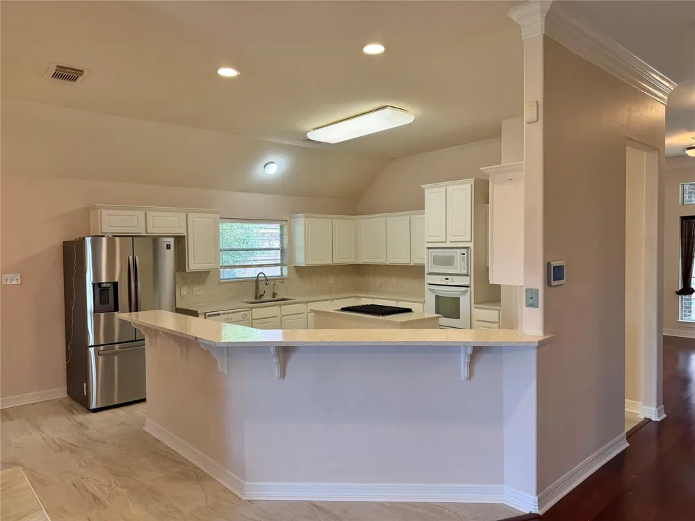 155 Indian Warrior Trail Lake Jackson, TX 77566