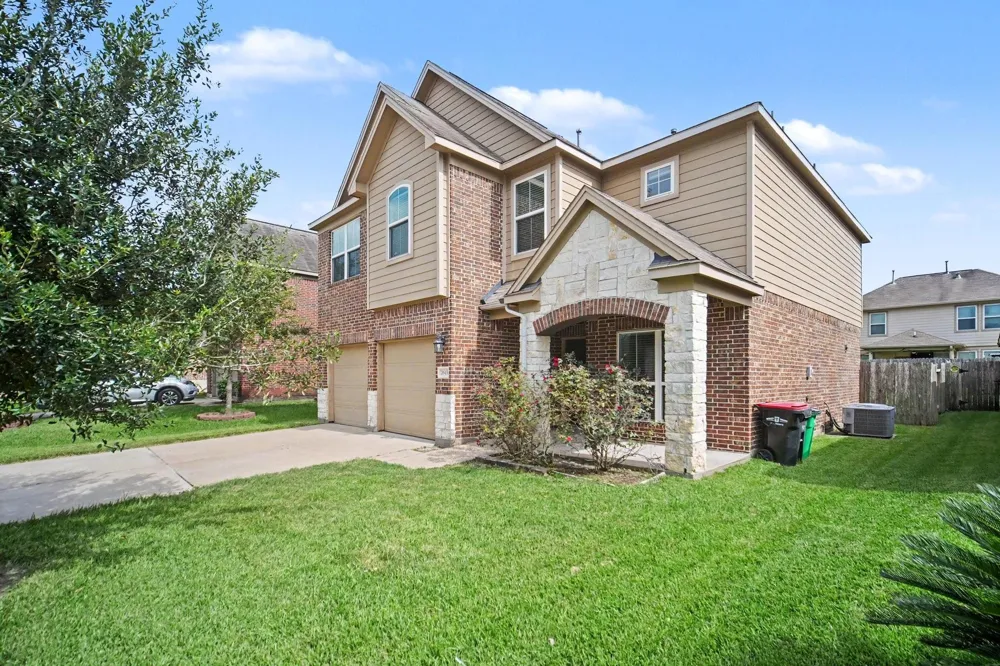 2643 Cottage Step Trail Fresno, TX 77545