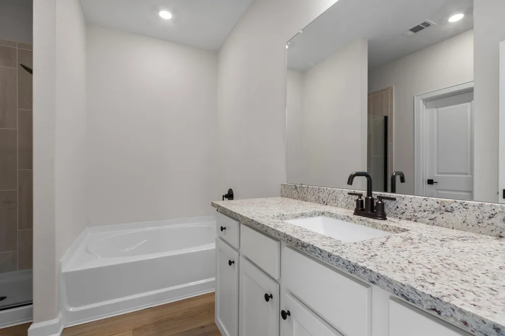 1126 Campside Drive Beasley, TX 77417