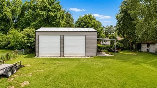 320 E Tram Road Vidor, TX 77662