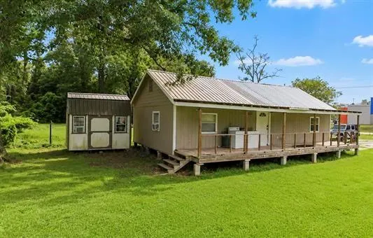 320 E Tram Road Vidor, TX 77662