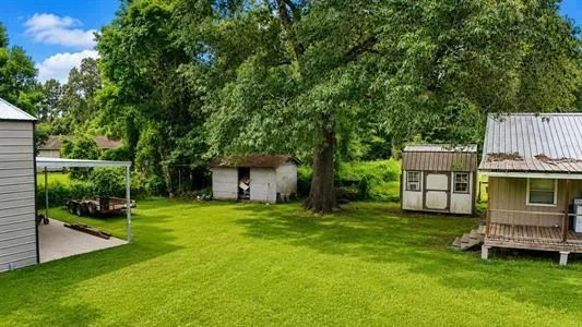 320 E Tram Road Vidor, TX 77662