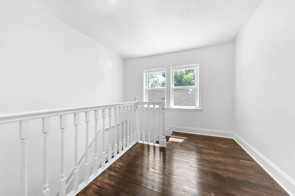 1642 Holmes Road Ypsilanti, MI 48198