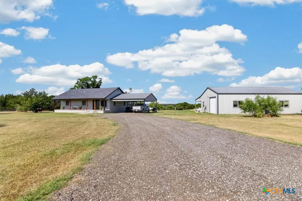 910 Star Lane Gatesville, TX 76528