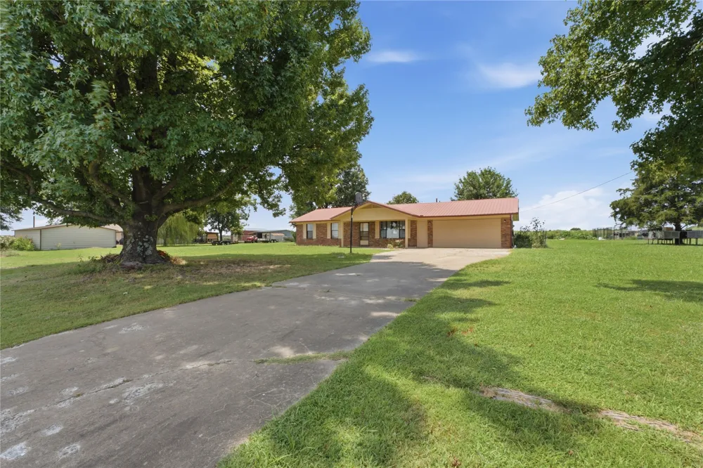 15231 US Hwy 59 Keota, OK 74941