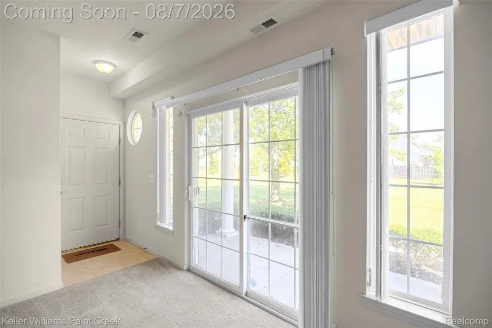34593 Northrup Drive Chesterfield Township, MI 48047