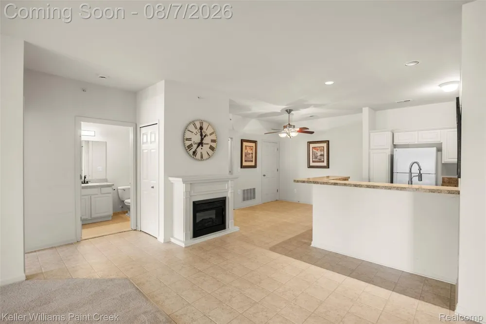 34593 Northrup Drive Chesterfield Township, MI 48047