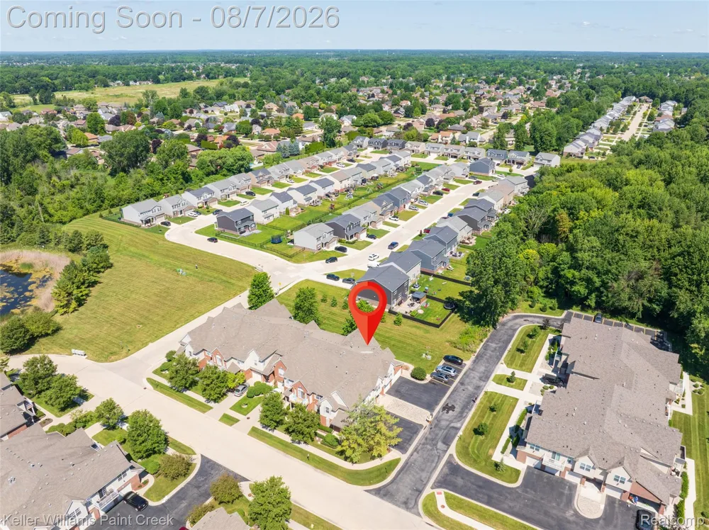 34593 Northrup Drive Chesterfield Township, MI 48047