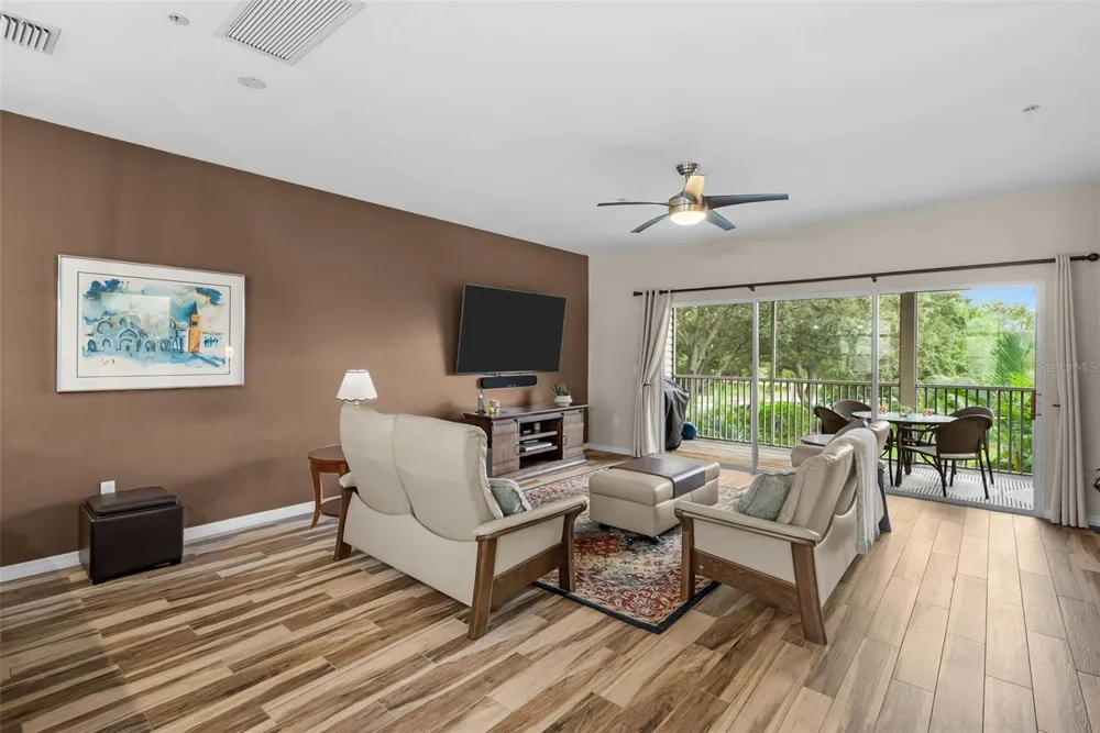 38 SEAGRAPE CIRCLE Clearwater, FL 33759