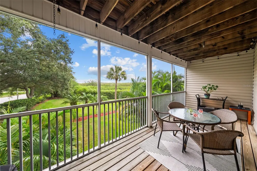 38 SEAGRAPE CIRCLE Clearwater, FL 33759