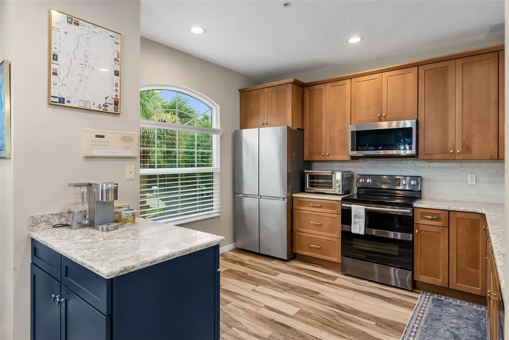 38 SEAGRAPE CIRCLE Clearwater, FL 33759