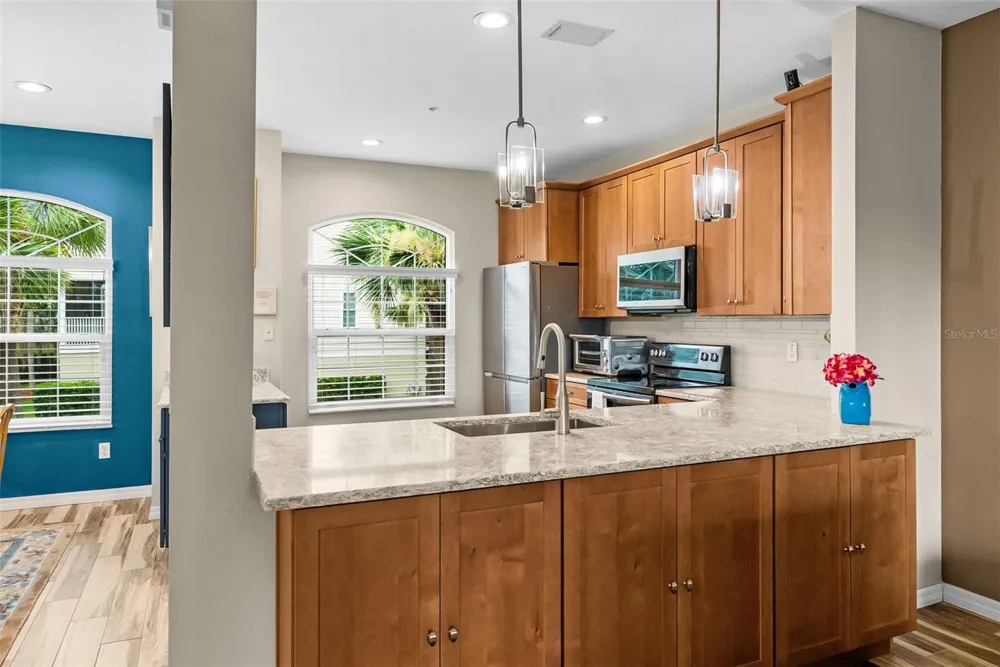 38 SEAGRAPE CIRCLE Clearwater, FL 33759