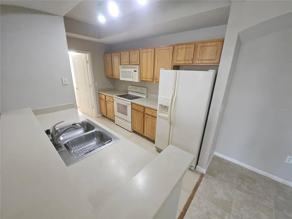 12024 VILLANOVA DRIVE #103 Orlando, FL 32837