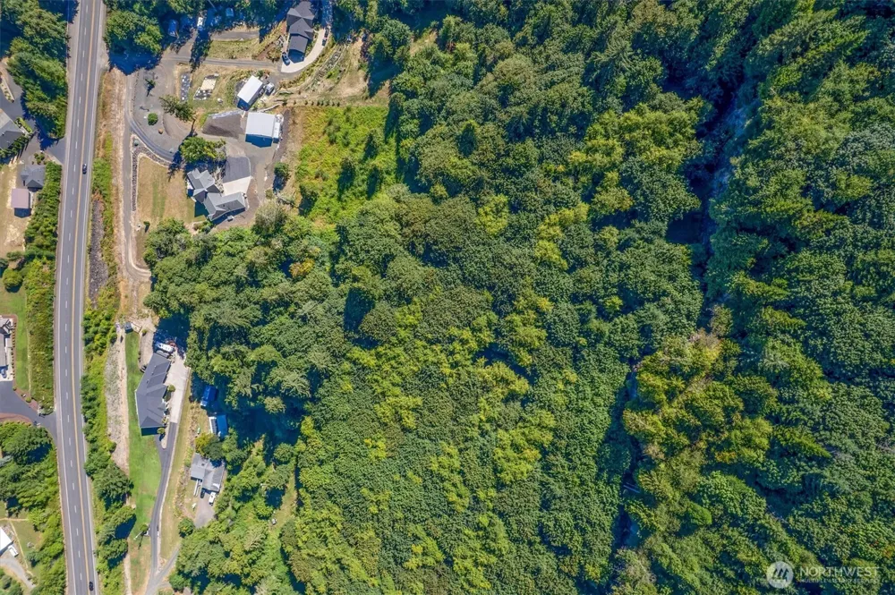 1669 E SR 4 AVENUE Cathlamet, WA 98612