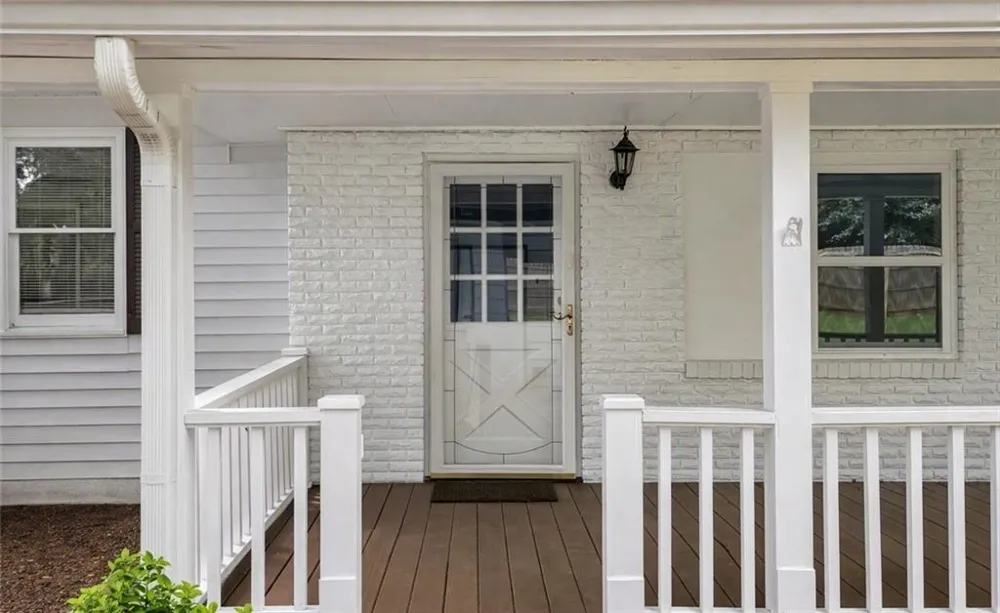 26 8th Street Emerson, GA 30137