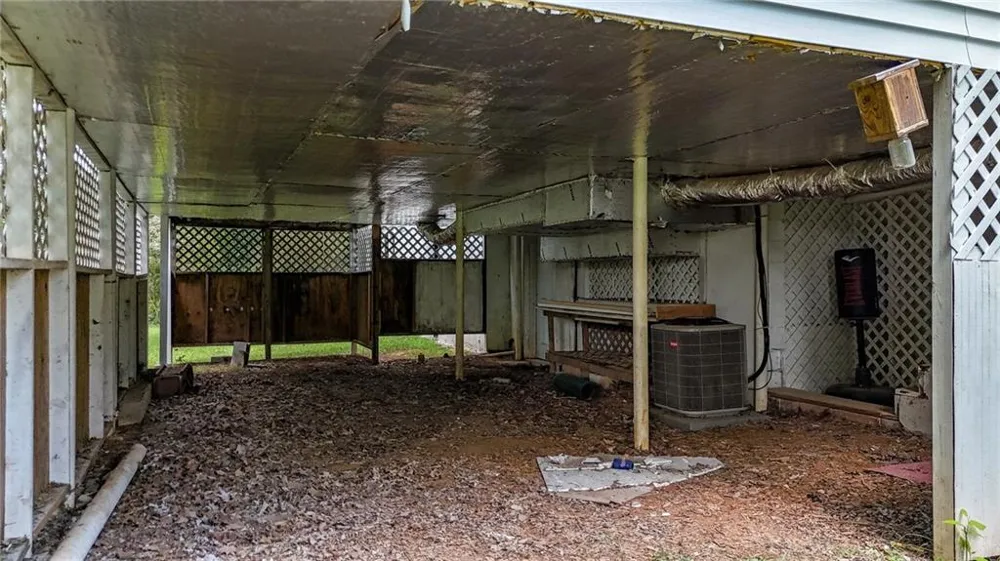 26 8th Street Emerson, GA 30137