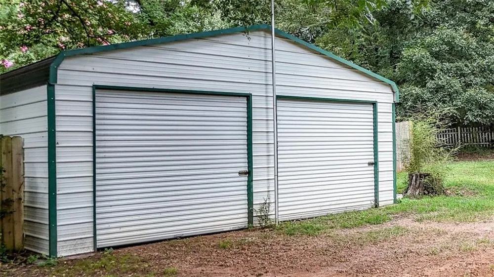 26 8th Street Emerson, GA 30137