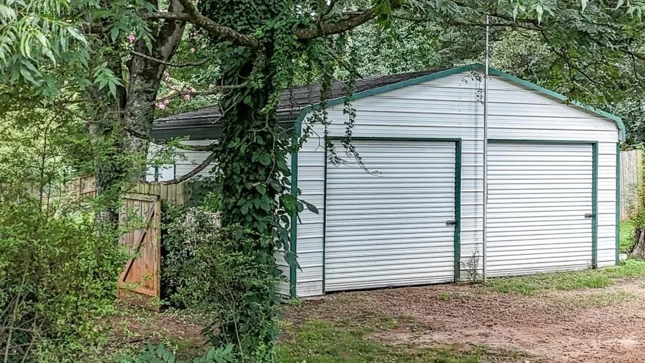 26 8th Street Emerson, GA 30137