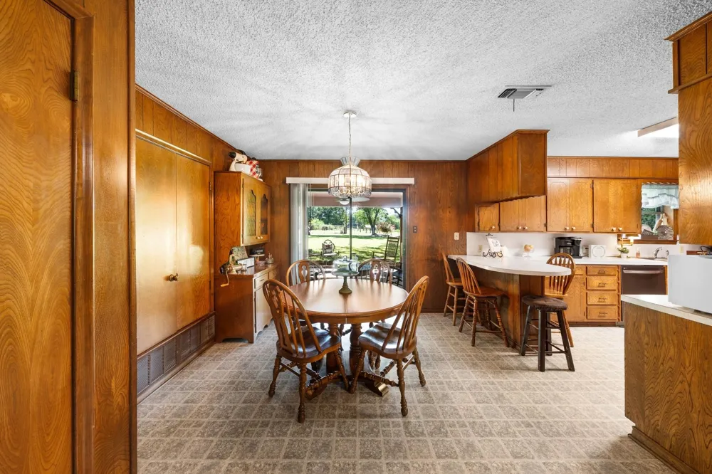 2341 FM 2649 Lone Oak, TX 75453
