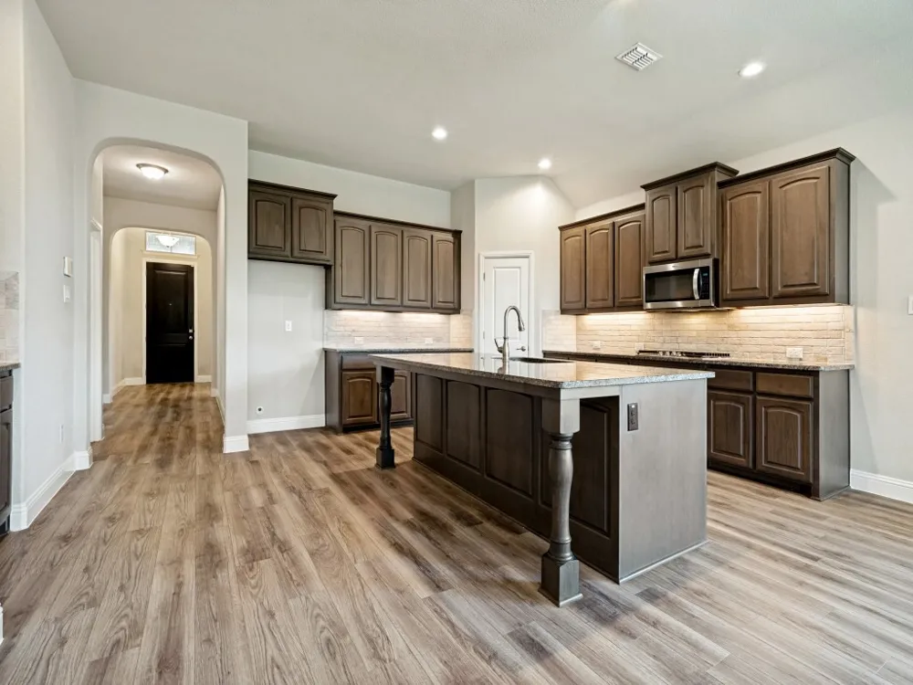 268 Mineral Point Drive Aledo, TX 76008
