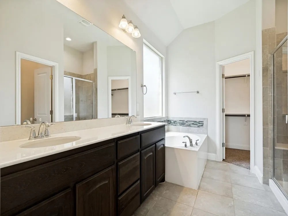 268 Mineral Point Drive Aledo, TX 76008