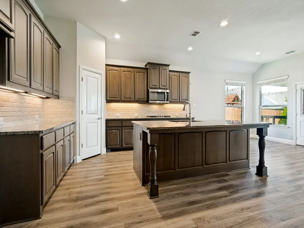 268 Mineral Point Drive Aledo, TX 76008
