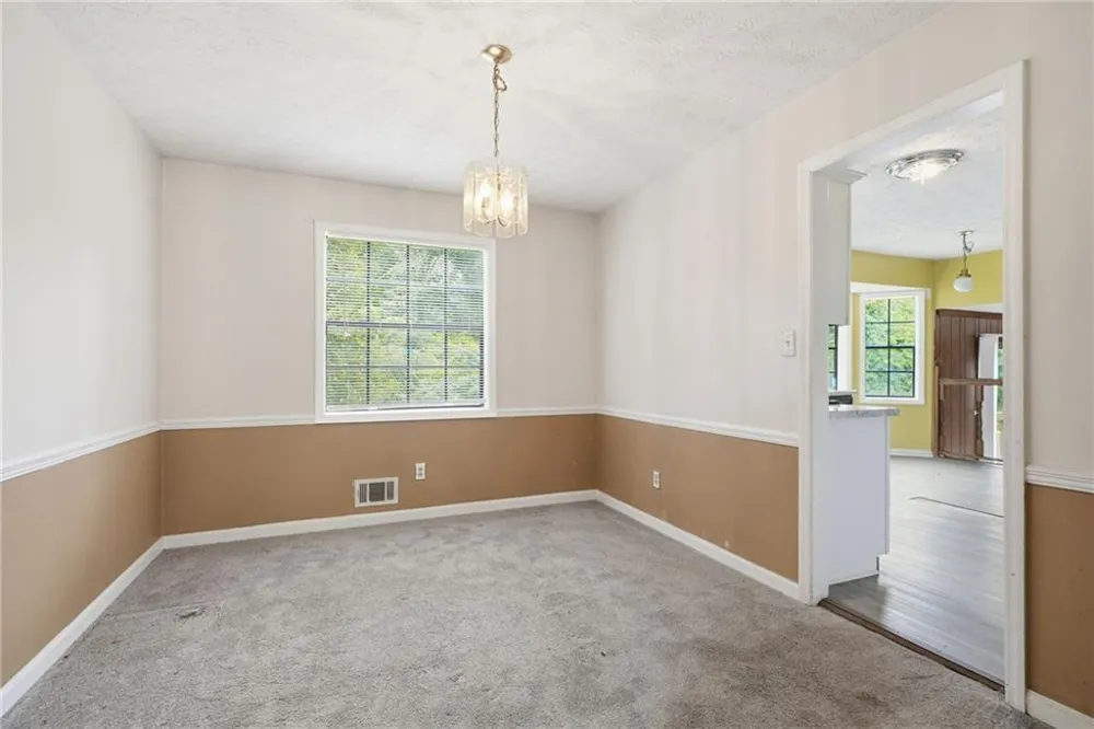 1267 Brookvale Drive Riverdale, GA 30296