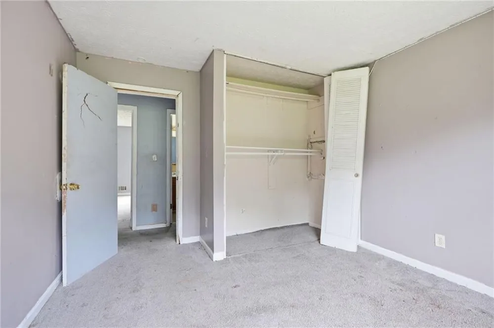 1267 Brookvale Drive Riverdale, GA 30296