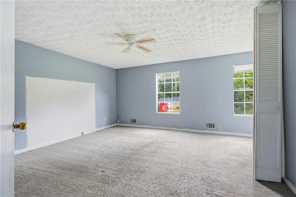 1267 Brookvale Drive Riverdale, GA 30296