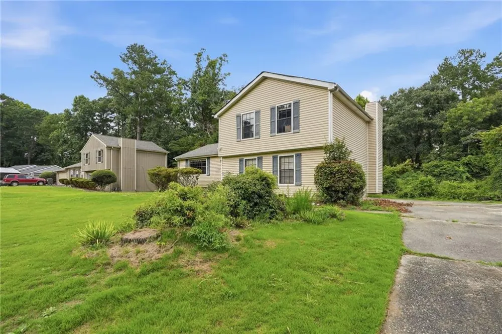 1267 Brookvale Drive Riverdale, GA 30296