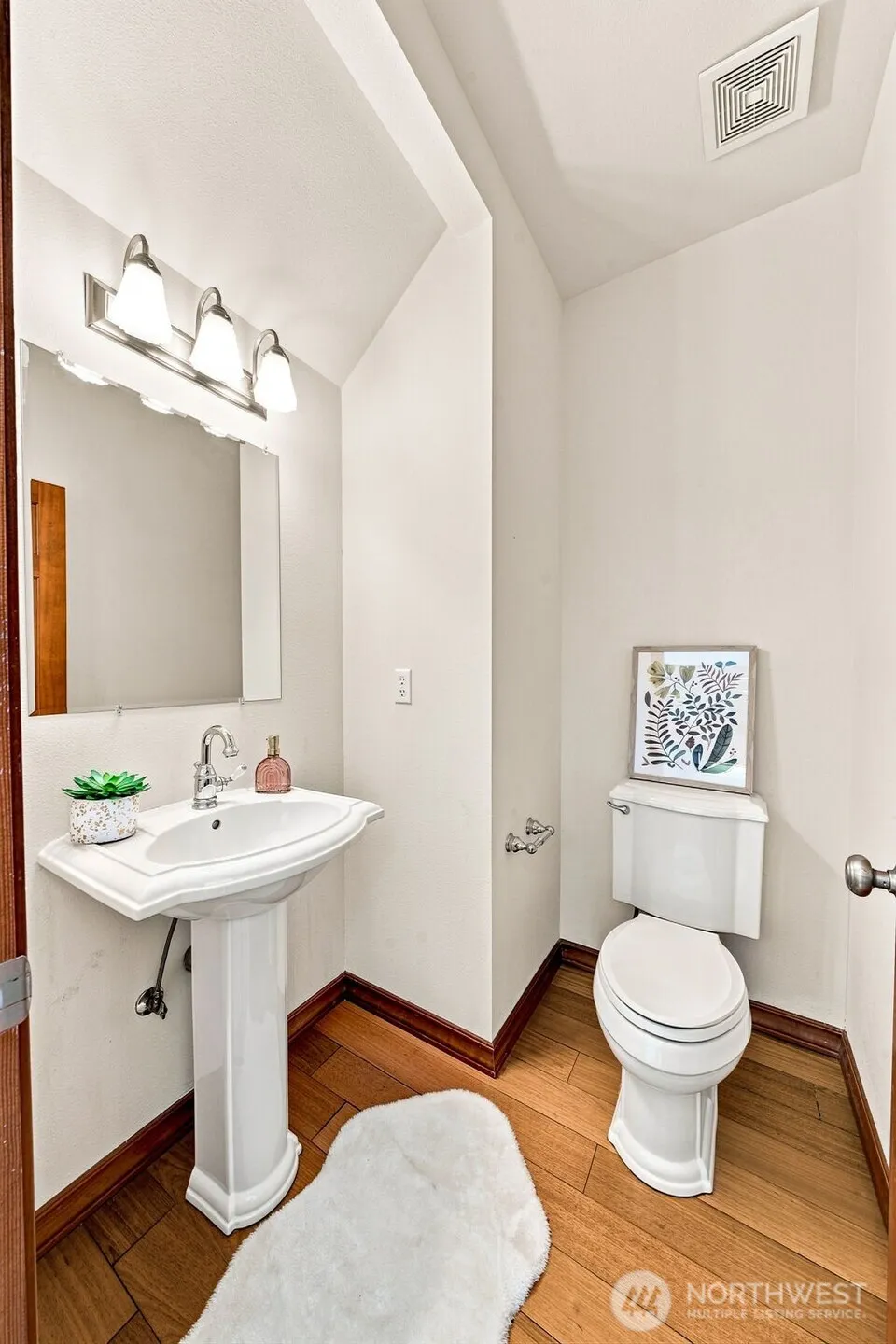 3265 Phillips Avenue Enumclaw, WA 98022