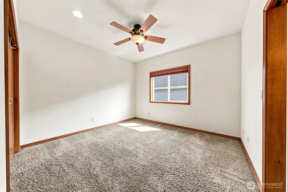 3265 Phillips Avenue Enumclaw, WA 98022