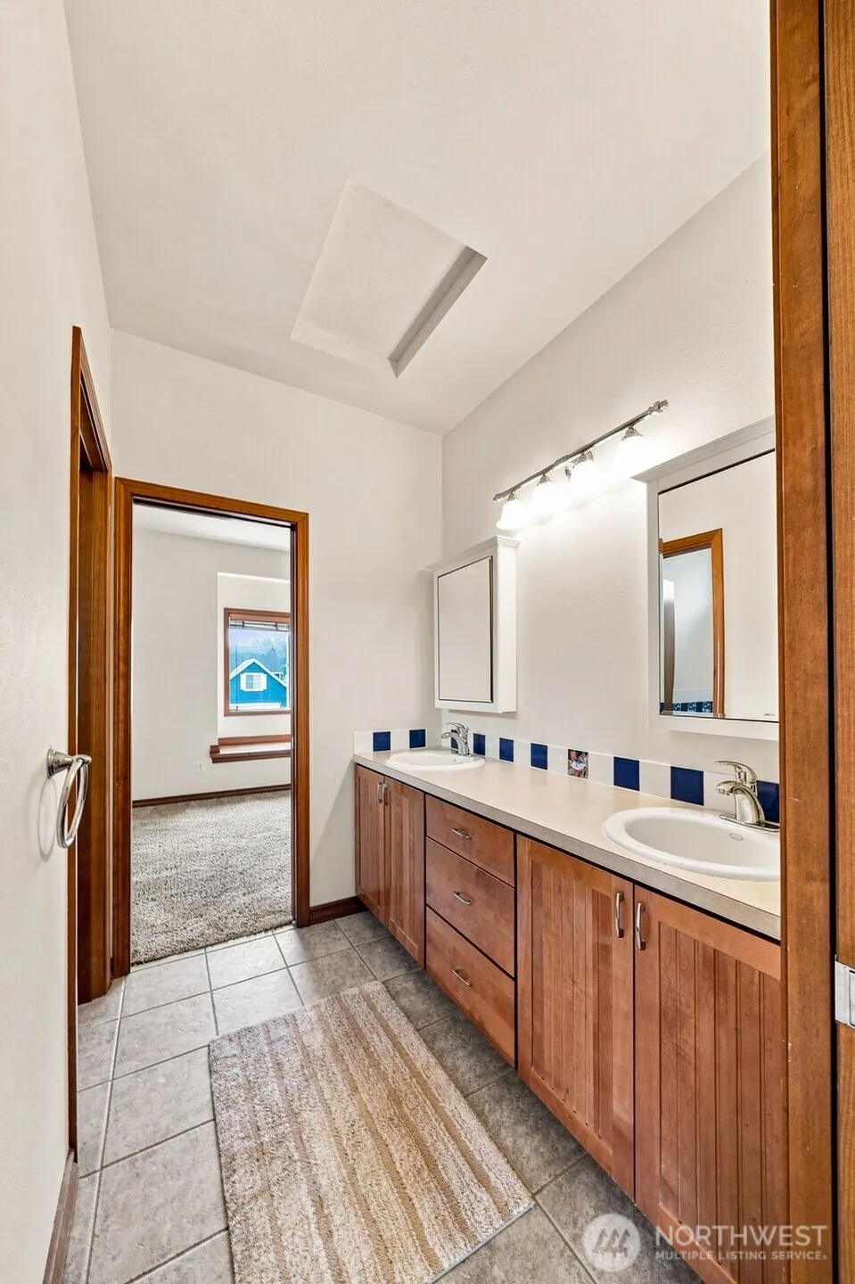 3265 Phillips Avenue Enumclaw, WA 98022