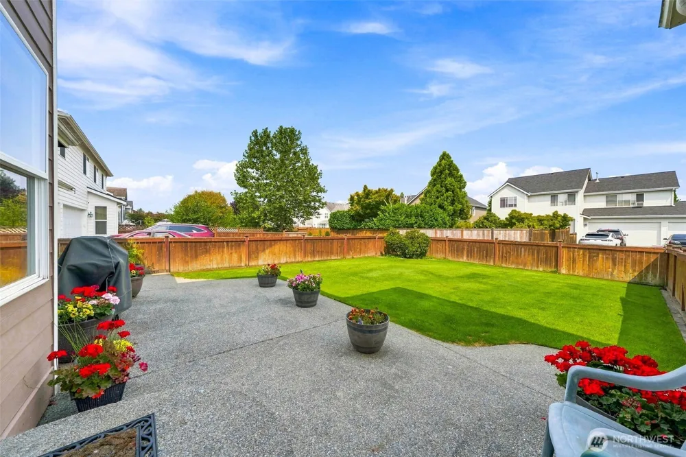 3265 Phillips Avenue Enumclaw, WA 98022