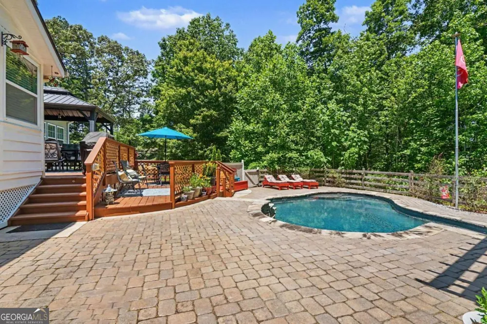 52 White Oak TRL N Dahlonega, GA 30533