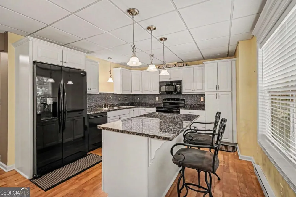 52 White Oak TRL N Dahlonega, GA 30533
