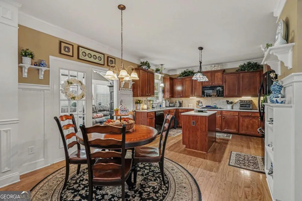52 White Oak TRL N Dahlonega, GA 30533