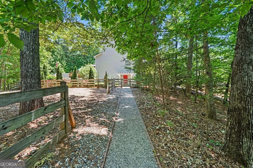 52 White Oak TRL N Dahlonega, GA 30533