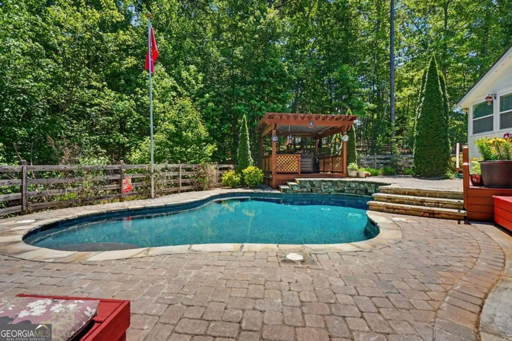 52 White Oak TRL N Dahlonega, GA 30533