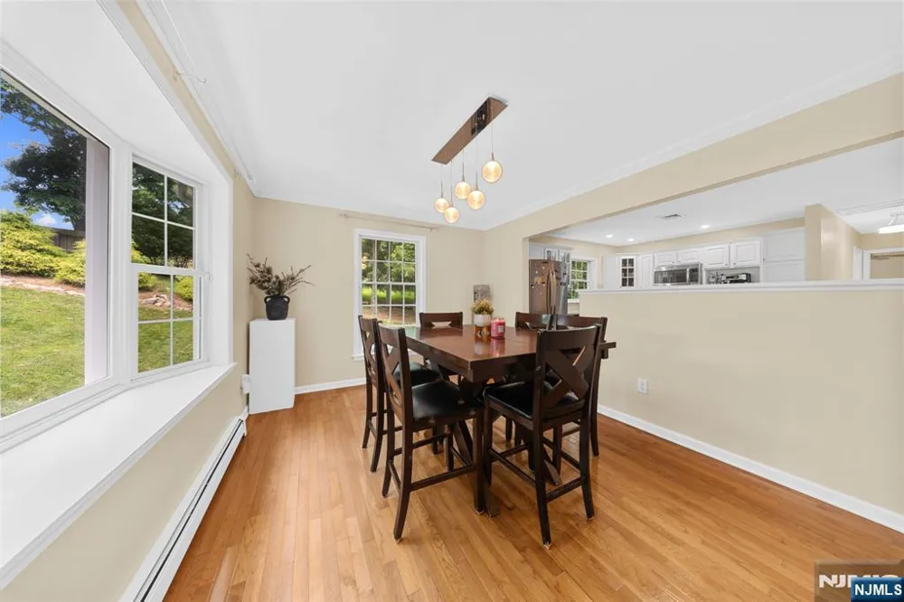 191 Ellis Road Holland, NJ 08848