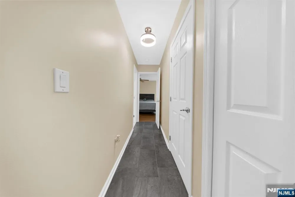 191 Ellis Road Holland, NJ 08848