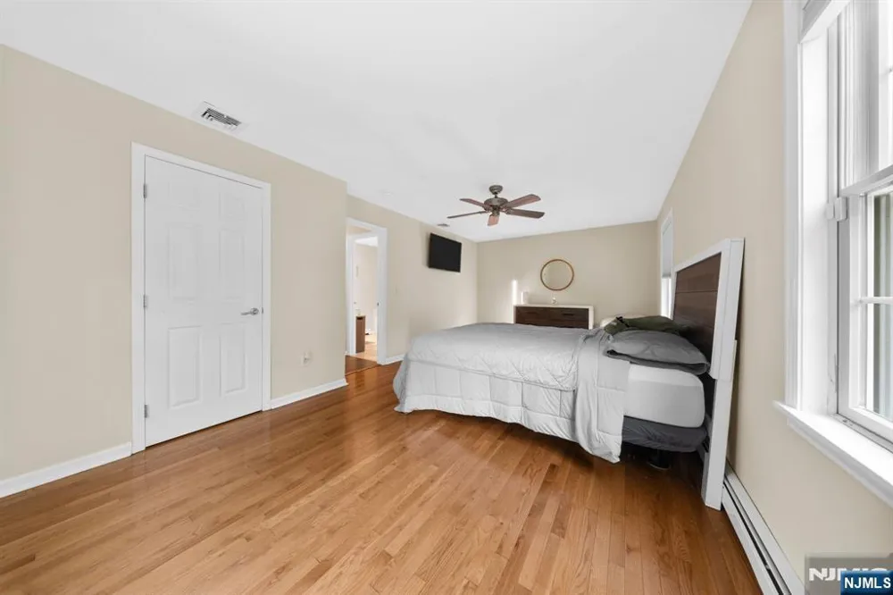 191 Ellis Road Holland, NJ 08848