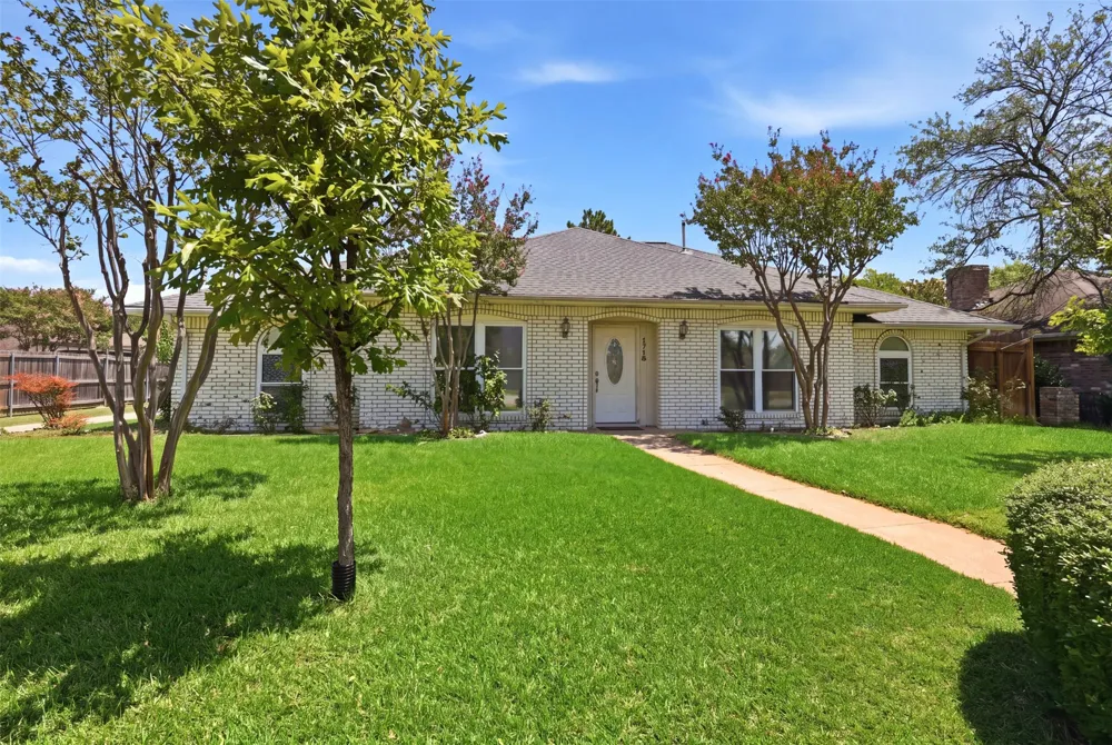 1718 Merrimac Trail Garland, TX 75043