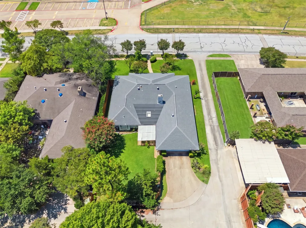 1718 Merrimac Trail Garland, TX 75043