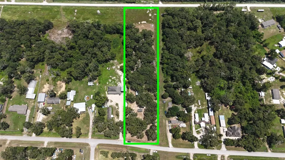 384 County Road 4017 Dayton, TX 77535