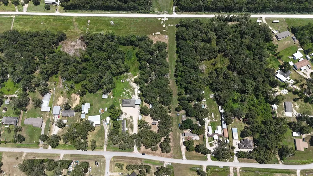 384 County Road 4017 Dayton, TX 77535